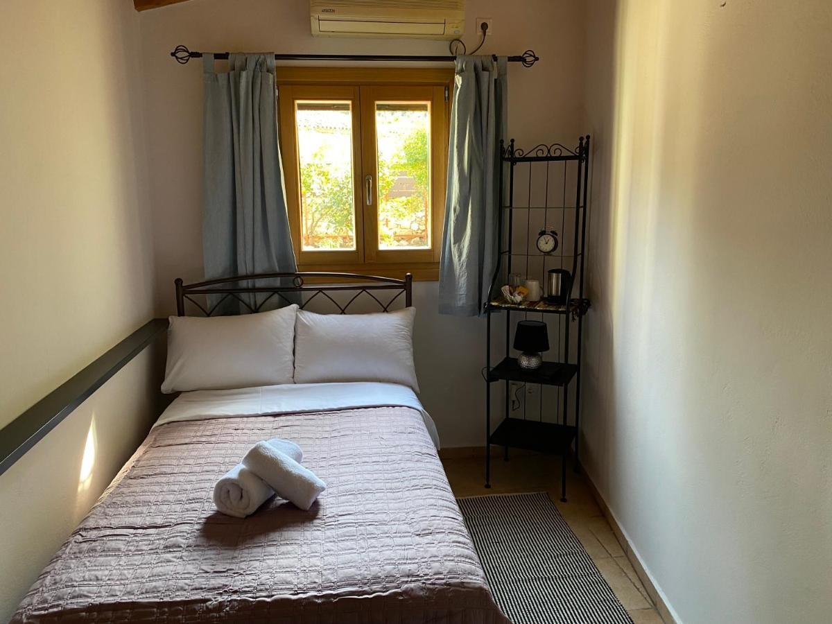 Hôtel Pegasus House à Corinthe Extérieur photo