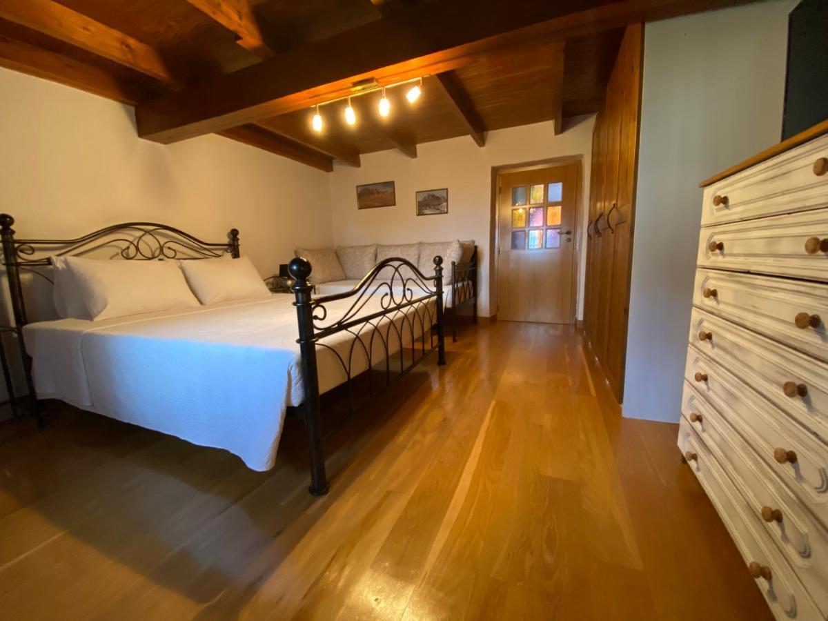 Hôtel Pegasus House à Corinthe Extérieur photo